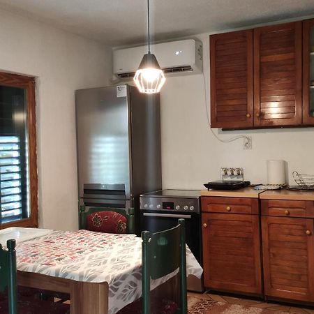 Jovanov Residence - Remote & Accessible Dolna Matka المظهر الخارجي الصورة